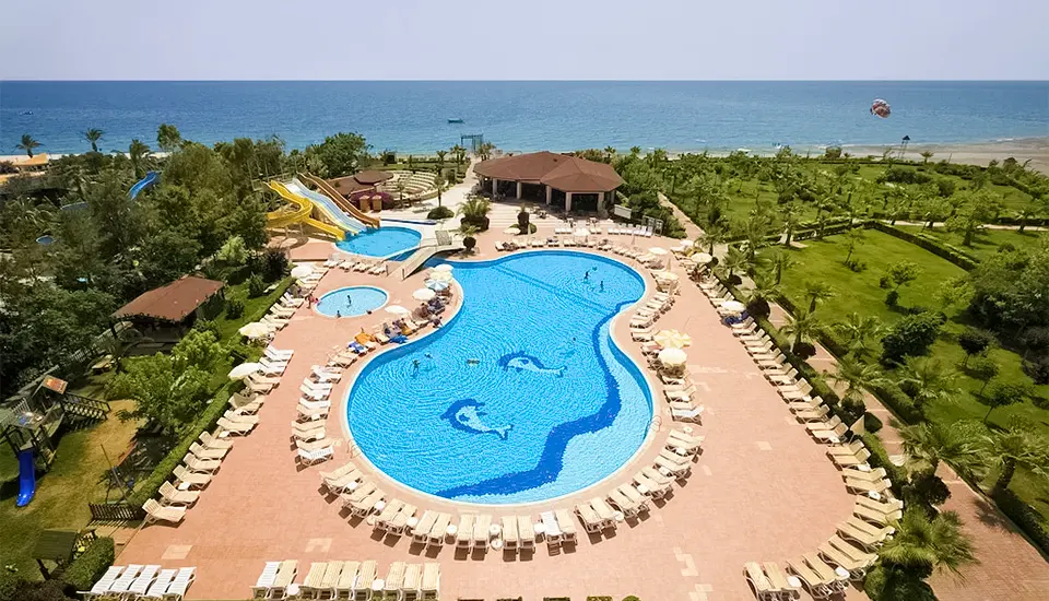 هتل پر دلتا ریزورت اند اسپا